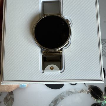 Huawei Watch GT4