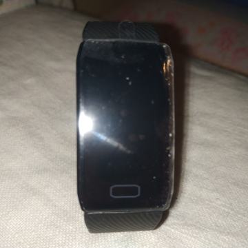 Pametni sat narukvica, crni, unisex. Novo!