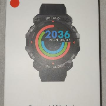 Pametni sat, narančasti, unisex. Novo!