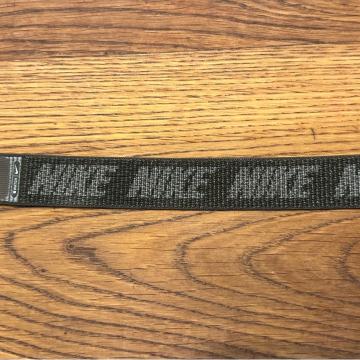 Pletenena narukvica za Apple Watch