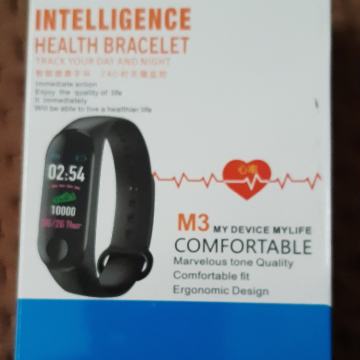 Prodajem pametnu narukvicu M3