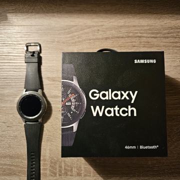 Prodajem Samsung Galaxy smartwatch