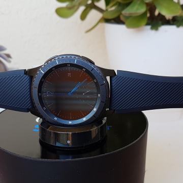 Prodajem Samsung Gear S3 frontier,garancija
