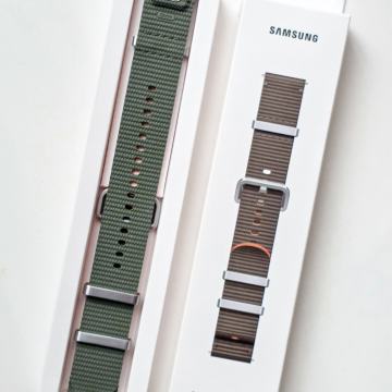 Samsung athleisure remen 20mm S/M za Samsung Galaxy Watch7 zeleni