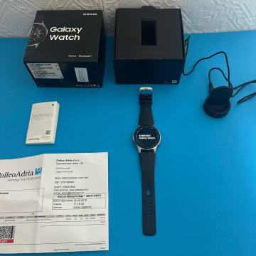 Samsung galaxy pametni sat SM-R800,ispravno,kutija,punjac,46mm