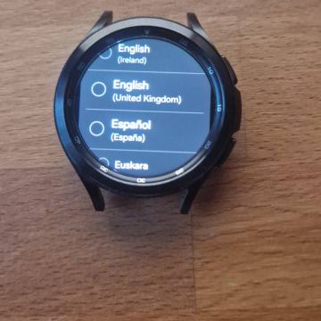 Samsung Galaxy Watch 4 46mm - djelomično ispravan