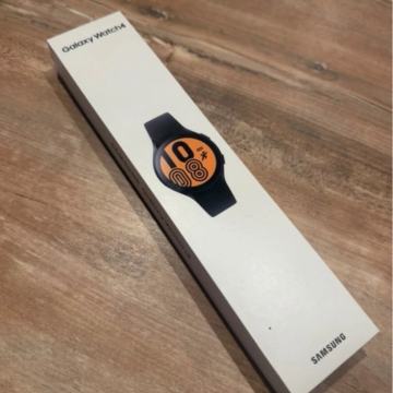 Samsung Galaxy Watch 4 NOV! NOV! ZAPAKIRAN!!