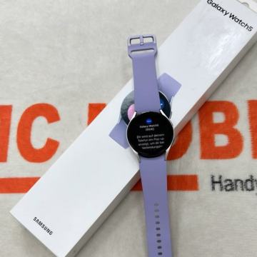 SAMSUNG GALAXY WATCH 5 40MM!!! NOVO!!! + GRATIS OPREMA + HR JAMSTVO