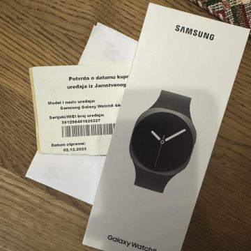 Samsung galaxy watch 8 44mm LTE GARANCIJA NOVO