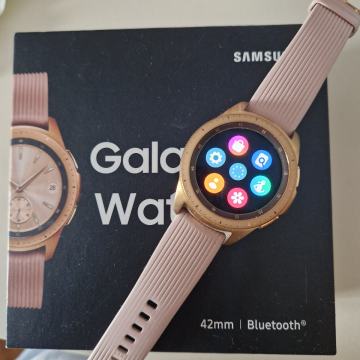 Samsung galaxy watch rose gold