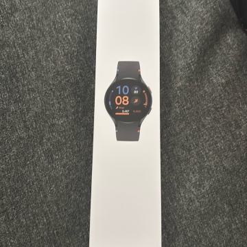 SAMSUNG GalaxyWatch FE