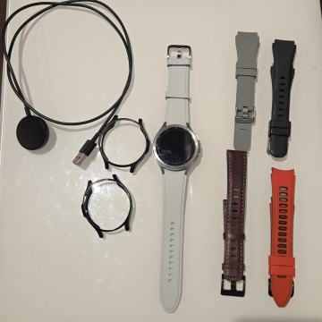 SAMSUNG R890 Galaxy Watch 4 Classic, 46mm, srebrni