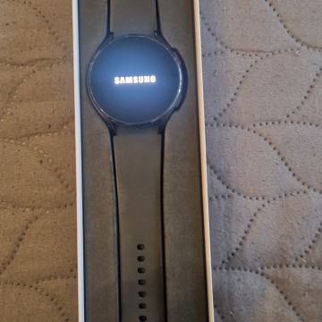 Samsung watch 4