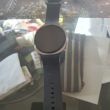 samsung watch 8 lte 40mm kao novi moze zamjena