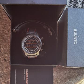 Suunto elementum terra