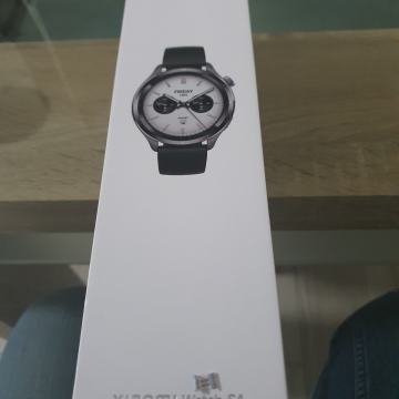 xiaomi watch s4 crni novo