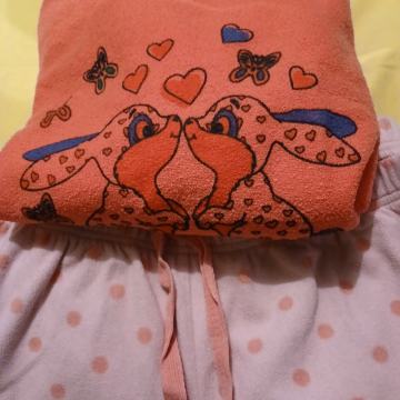 PIDŽAMA vel.M.Topla