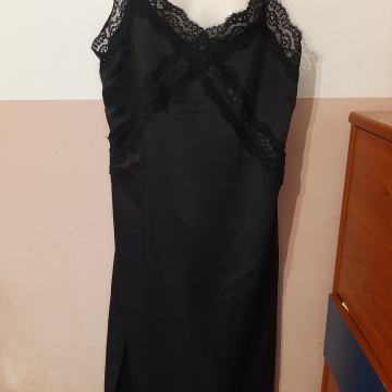 Ženska duga spavaćica