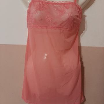 Nova ženska spavaćica