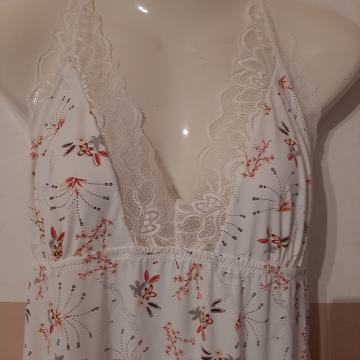 Nova ženska spavaćica