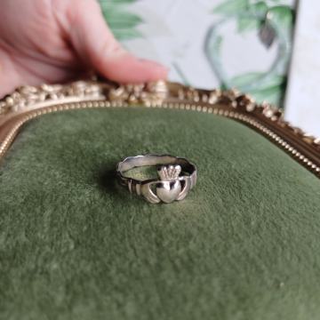 Claddagh irski vintage prsten