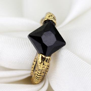 HORKRUKS Harry Potter prsten