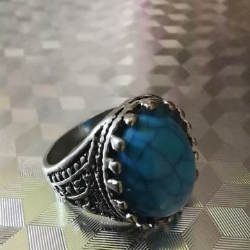 prstenje sa dragim kamenom