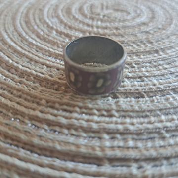 Metalni prsten - bižuterija 2