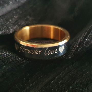 Prsten kirurški čelik sa natpisom Forever love