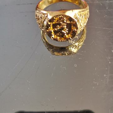 Prsten pozlaćeni...