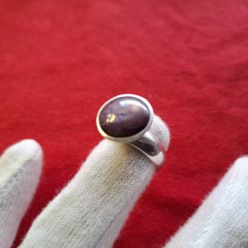 PRSTEN RUBY STAR SA SREBROM 925 14,6g (Mr.T)