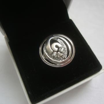 PRSTEN SREBRO 925 DIZAJNERSKI RUČNI RAD