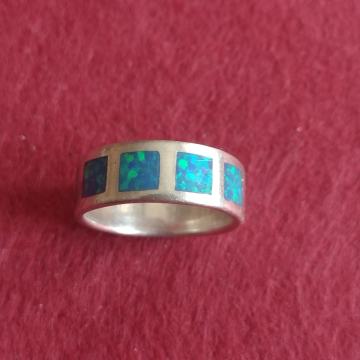 Prsten - srebro - punca - opal