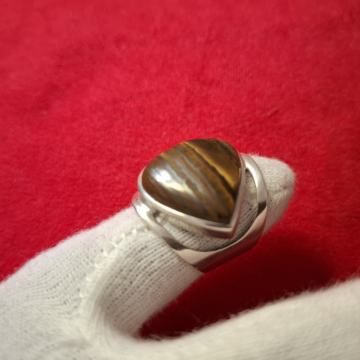 PRSTEN TIGROVO OKO SA SREBROM 925 10g (Mr.T)