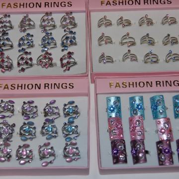 Nakit  2500 kom za 330 Eura, Lot nakita , prstenje