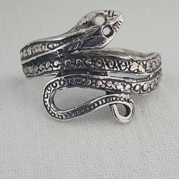 Srebrni prsten ZMIJA 925 starinski