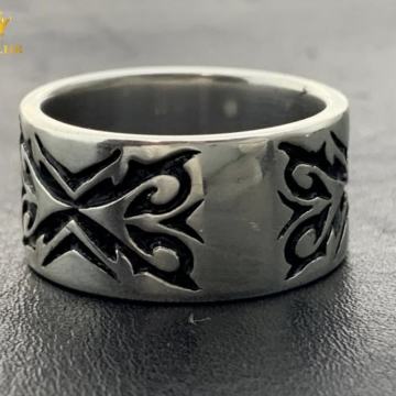 MUSKI SREBRNI PRSTEN - GUESS (.925) 16,33G / R1, RATE!!