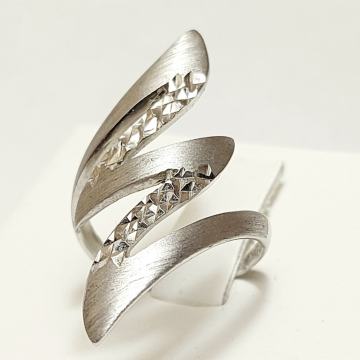 SREBRNI PRSTEN .925 4,41G ***DO 24 RATE*** R1!