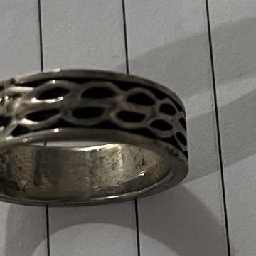 Srebrni prsten (925) 5,49 g