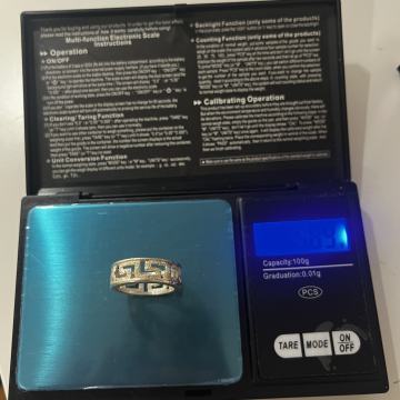 Srebrni prsten (925) 5,89 g