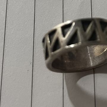 Srebrni prsten (925) 5,93 g