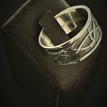 SREBRNI PRSTEN .925 6,95G ***DO 12 RATA*** R1!