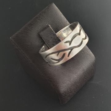 SREBRNI PRSTEN .925 6G ***DO 12 RATA*** R1!