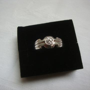 SREBRNI PRSTEN 925 DIZAJNERSKI RUČNI RAD