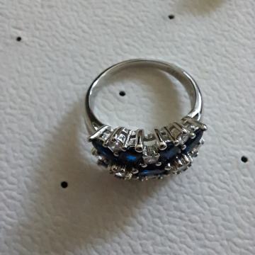 Srebrni  prsten
