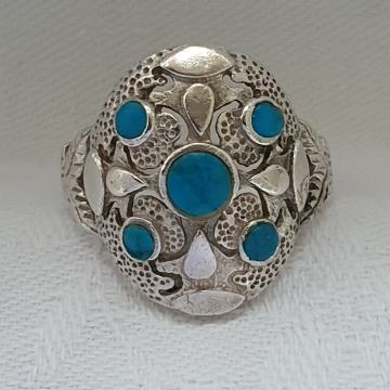 SREBRNI PRSTEN SA TIKIZIMA VINTAGE RARE