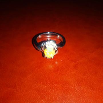 Srebrni prsten sa žutim kamenom 925, 20mm, 5g