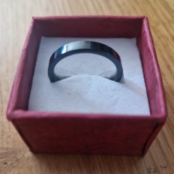 Uniseks prsten, NOVO