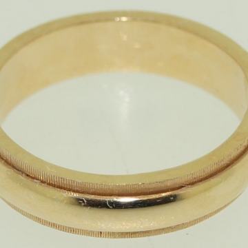 VJENČANI PRSTEN ZLATO 14K (585) 6,27 grama NOVO