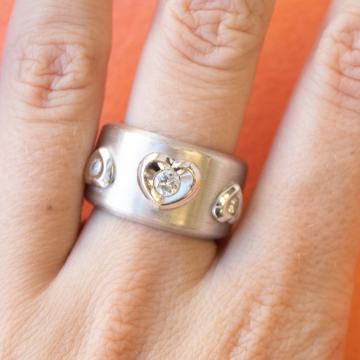 ZLATNI DIJAMANTNI PRSTEN 18K (750) 18,03 grama NOVO • GOLD SHOP •